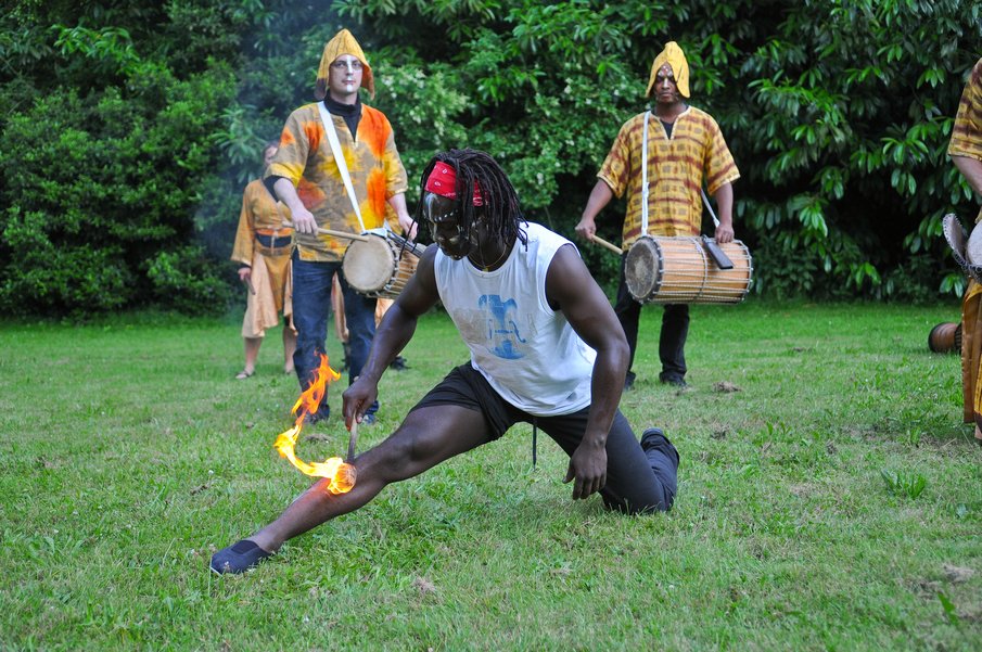 Evry Daily Photo - Cie Afrodite - Fete Mille et une Lumieres 069.jpg